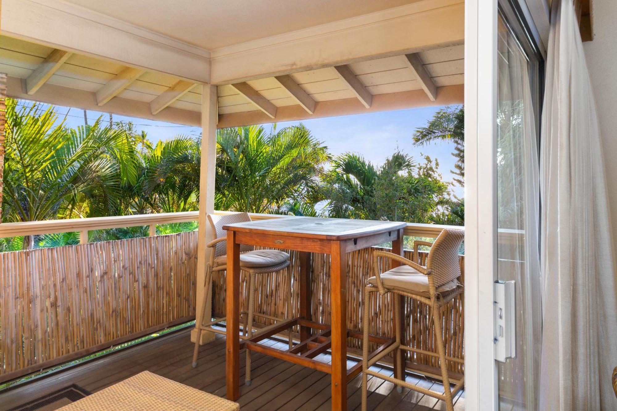 Plumeria Suite, 2-Bedrooms, Sleeps 6, Pool & Bbq, Pre-Renovation Summer Sale Kihei Eksteriør billede
