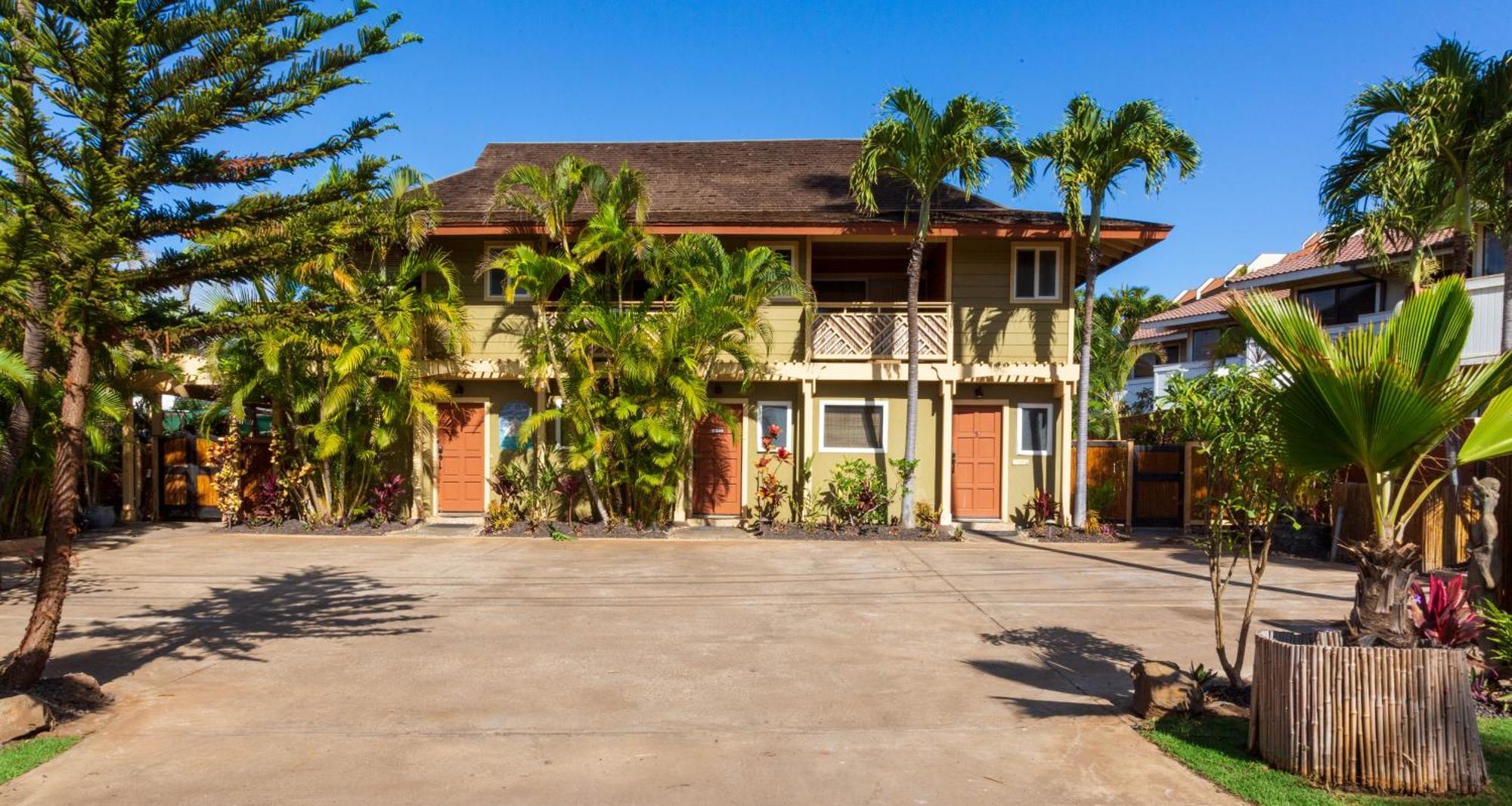 Plumeria Suite, 2-Bedrooms, Sleeps 6, Pool & Bbq, Pre-Renovation Summer Sale Kihei Eksteriør billede